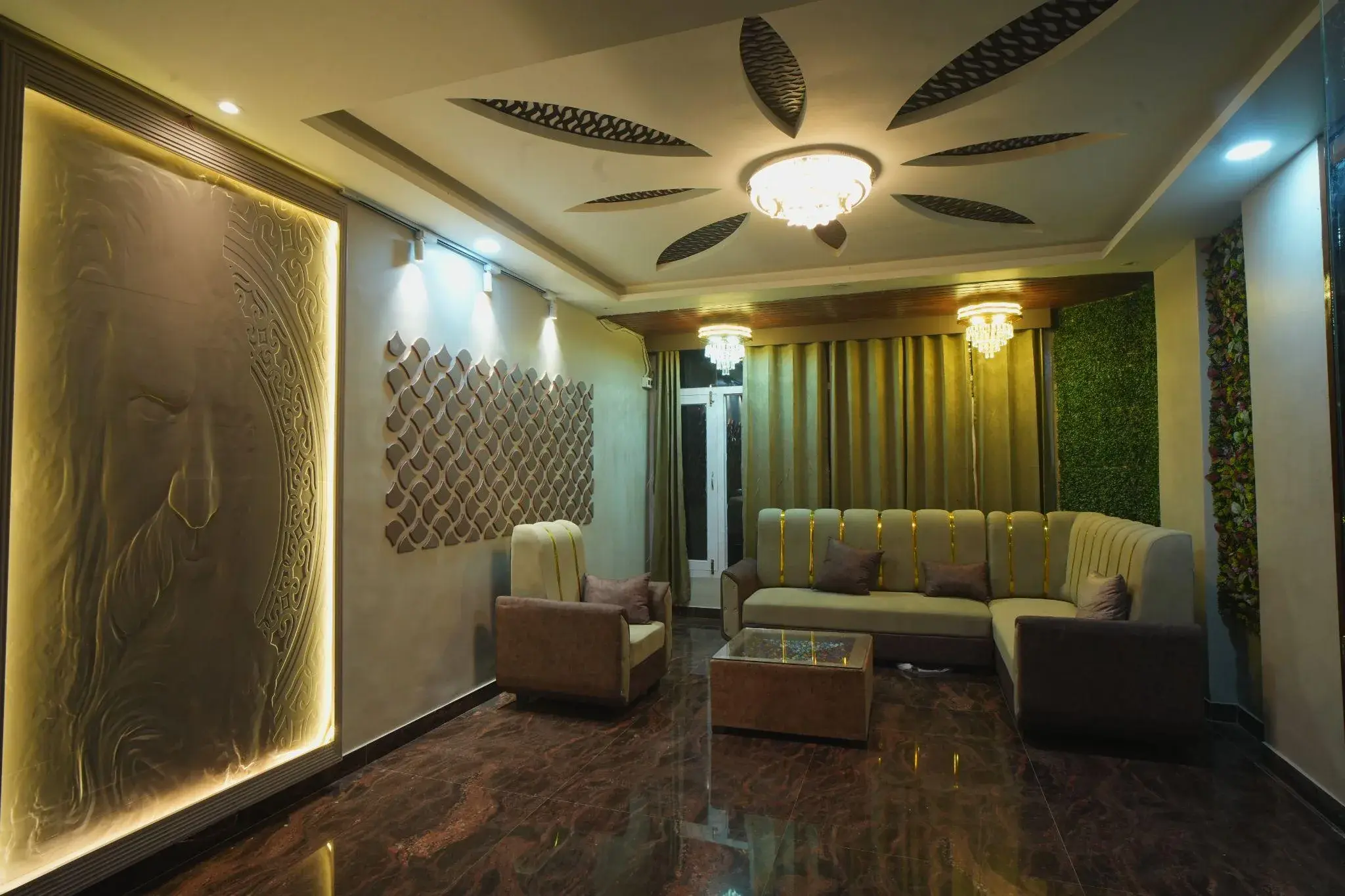 Kasa Courtyard lobby lounge with elegant decor